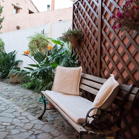 B&B Casa Licheri San Vito  Eksteriør bilde